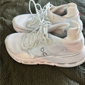 Women’s On Running White Sneakers